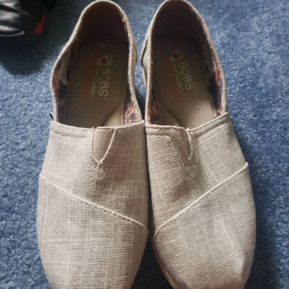 BOBS
